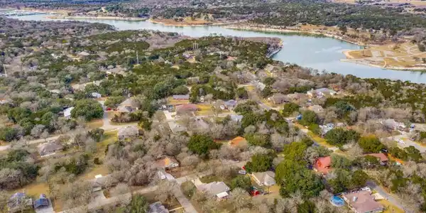 Image 4: 0.31 acre LOTS ARE ONLY MINUTES TO LAKE  BELTON