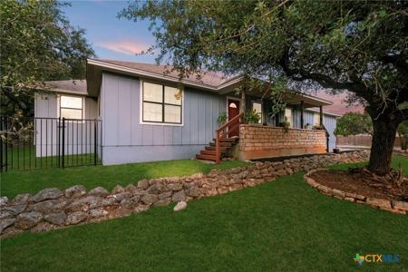 1414 Bellewood Lane