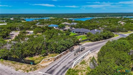 5117 Comanche Drive