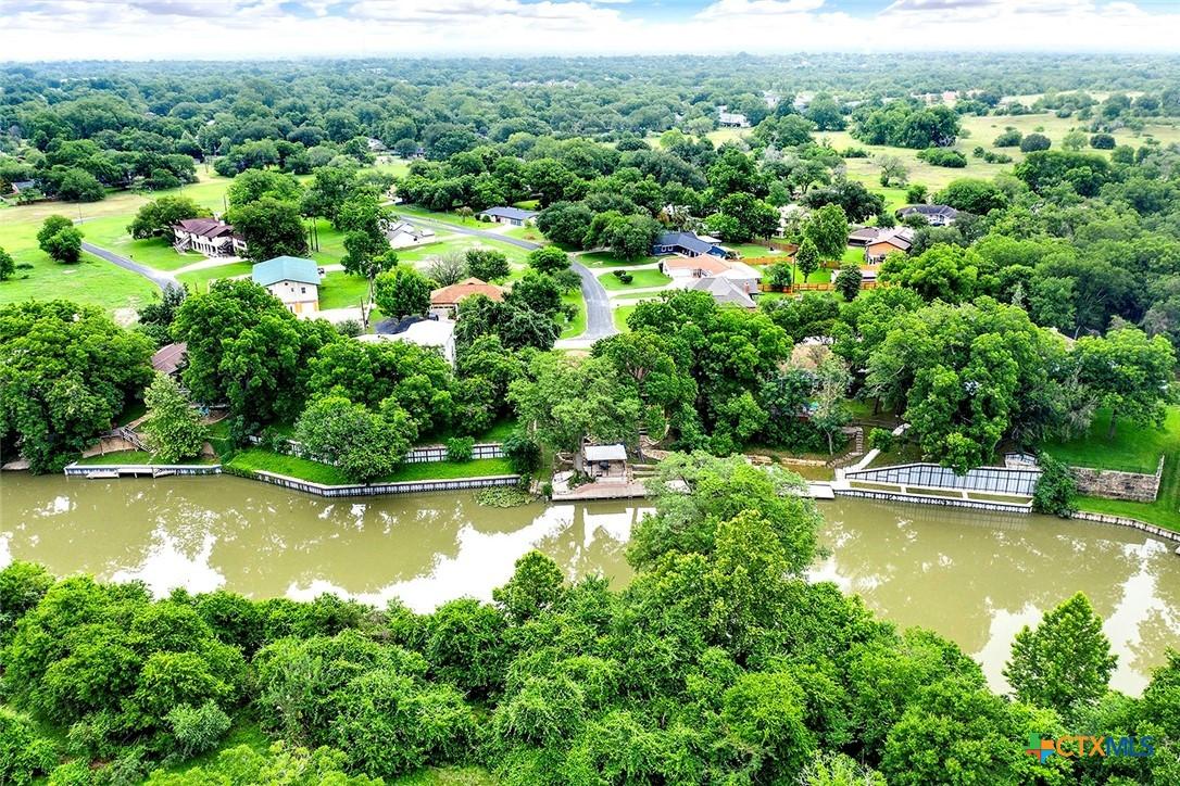Image 2: Guadalupe River frontage and private access