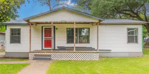 11786 Roselle