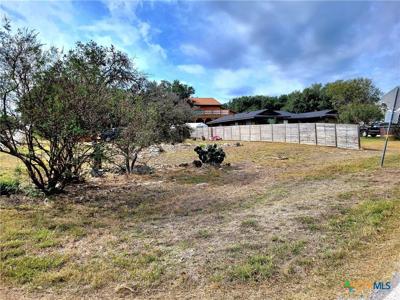 2566 Glenn Drive