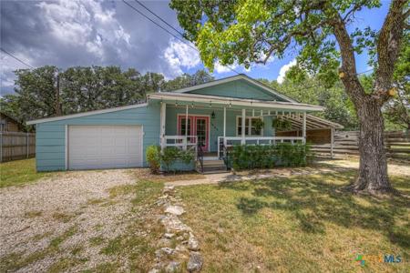 1685 Lakeview Drive