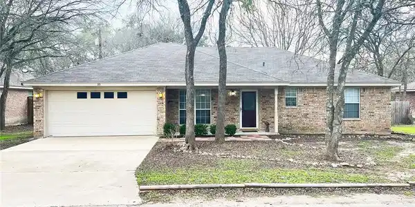 33 Mesquite Circle