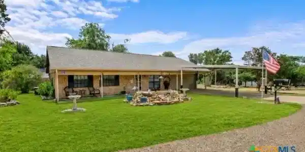 35 Hickory Drive