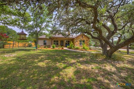 737 La Paloma Drive