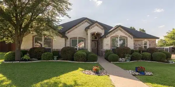 3205 Matador Cove