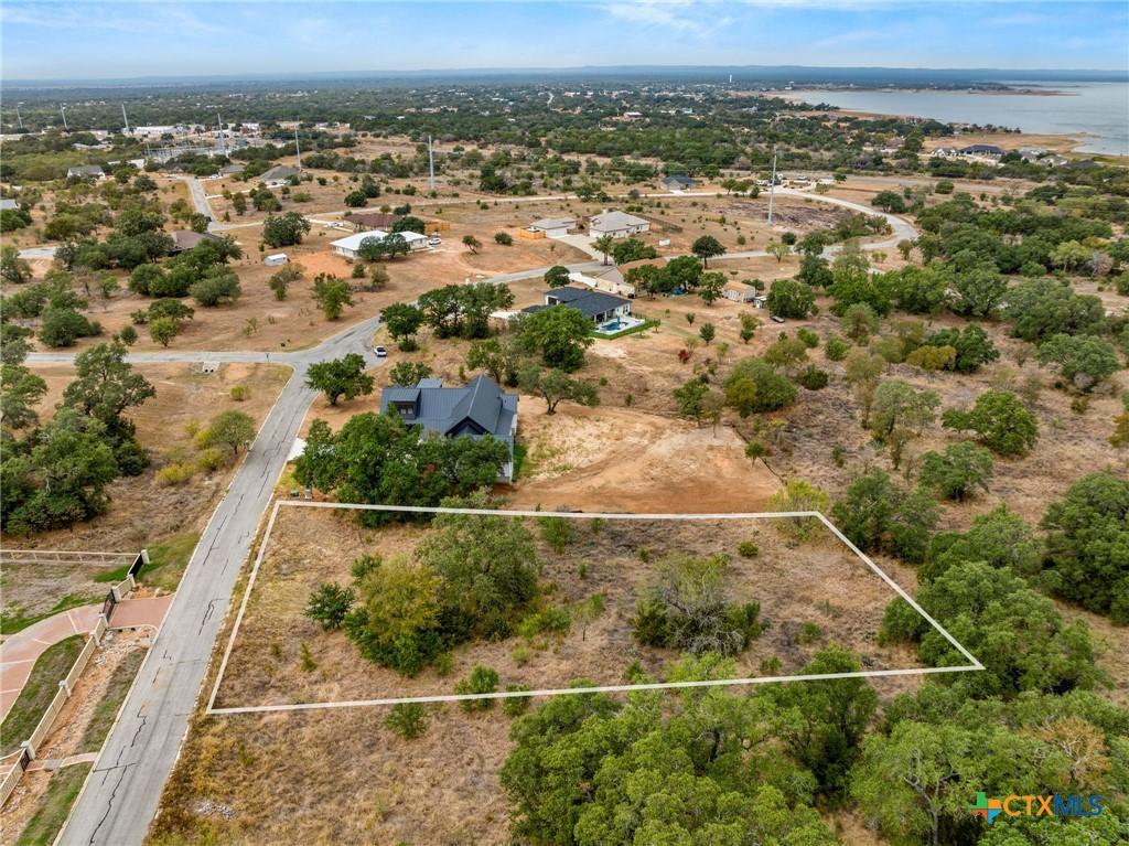 Image 4: Side View of the Lot Looking towards Lake Buchanan