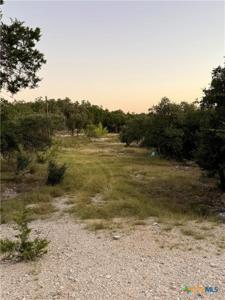 1043 Summit Bluff