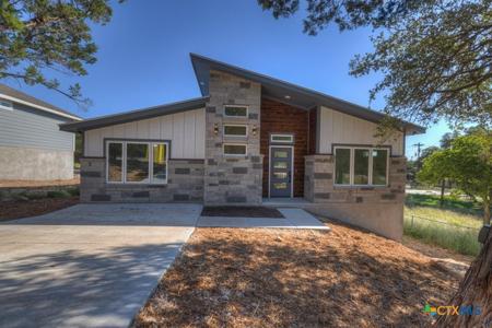 2549 Grandview Forest