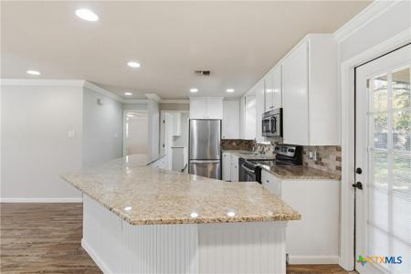 163 Lakeside Drive