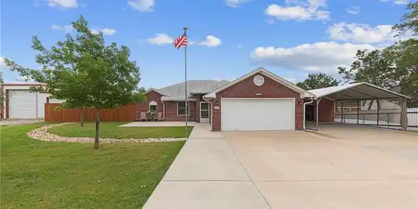 5315 Denmans Loop