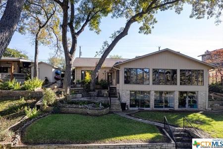 668 Pecan Street