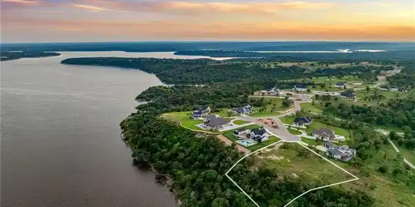 10130 Waterview Cove