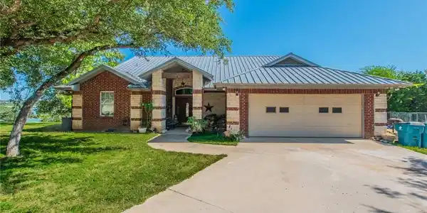 6031 Buggy Ride Road