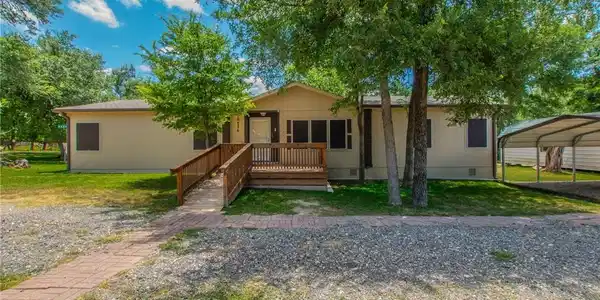 5226 Breaker Circle