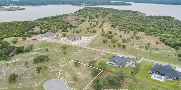 10124 Sweet Lilly Trail