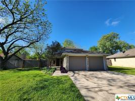 1327 Lakewinds Circle