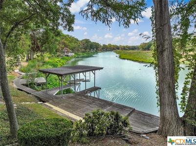 1196 Loch Lane