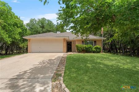 8 Dog Wood Court