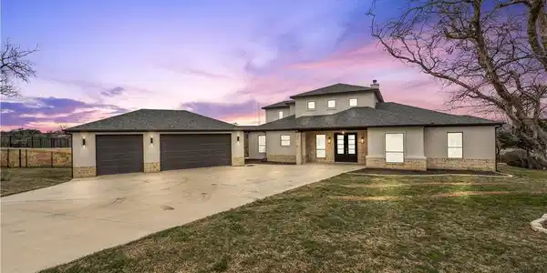 10119 Waterview Cove