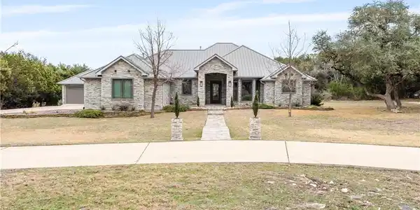 40 Cedar Trails Drive