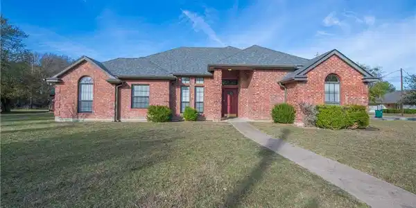 26 Armadillo Circle