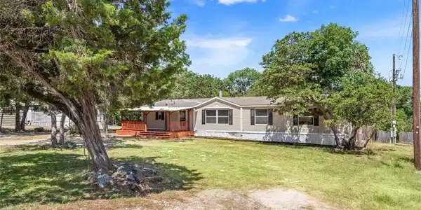 5942 Carriage Road