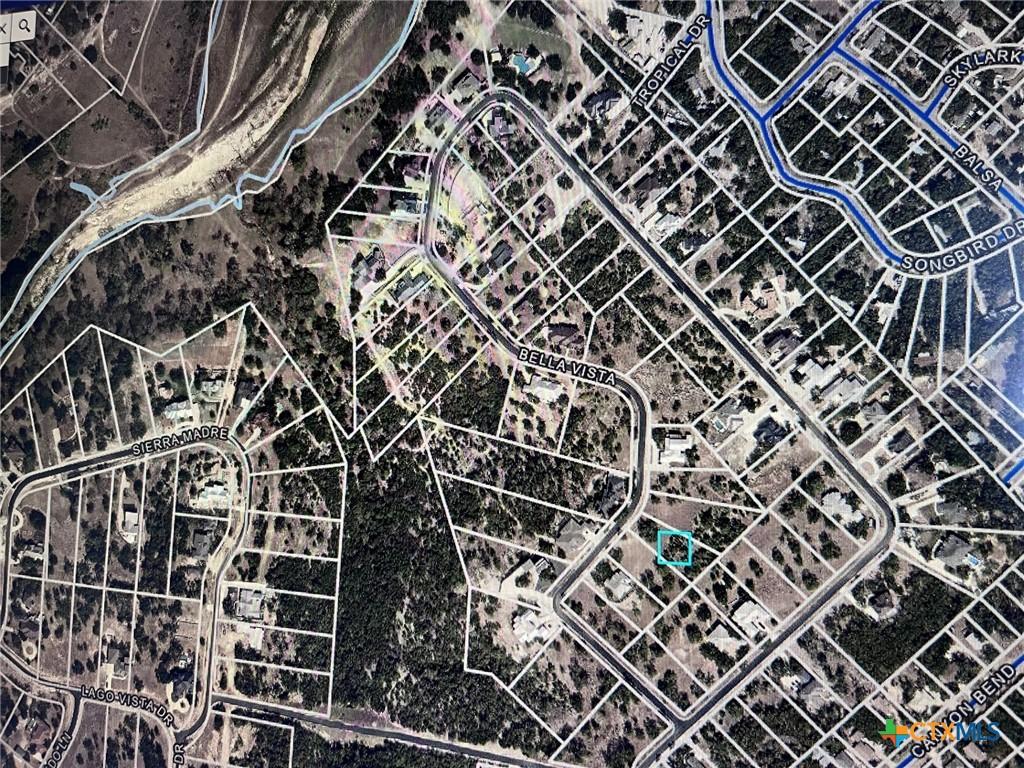 Image 3: Shows property to lake, Tom Creek