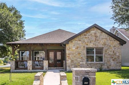 260 Mackenzie Drive