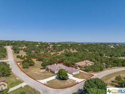 811 Long Meadow