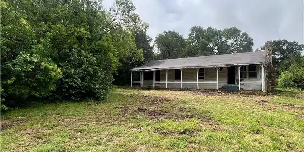 3707 Broken Bow Road