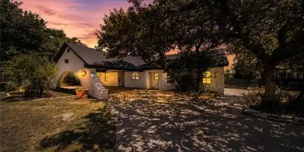 349 Arrowhead Point Road