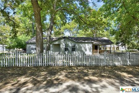 1172 Pecan Point