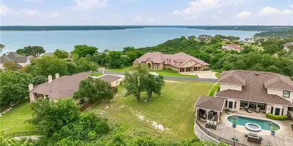 4512 Blue Ridge Drive