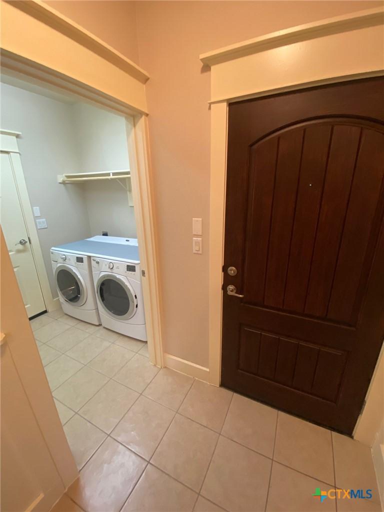 Image 4: laundry room