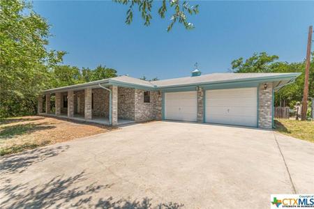 734 Gloria Drive