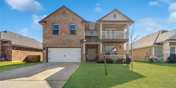 9015 Hidden Oaks Drive