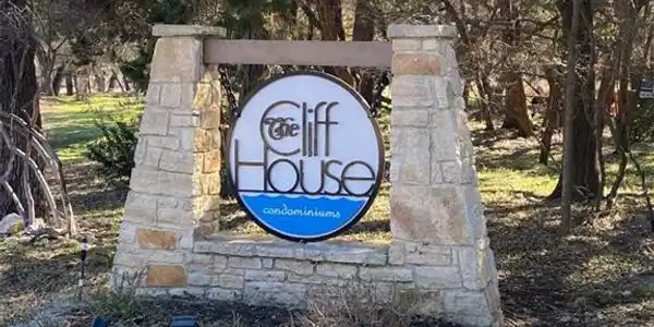 2 Cliffhouse Drive