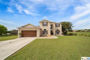 3205 Cayuga Drive