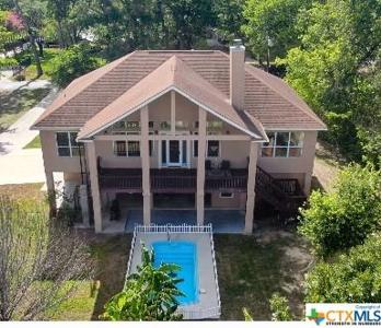 295 Turtle Lane