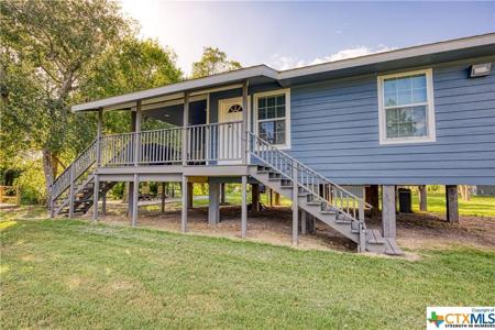 286 River Oaks Road