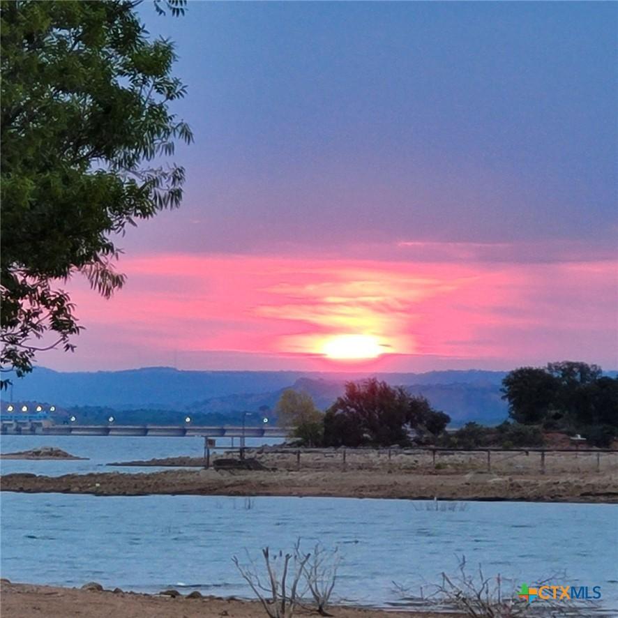 Image 4: Beautiful Sunset