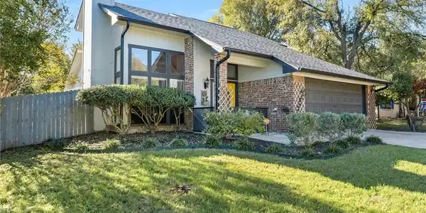 8 E Shawnee Lane