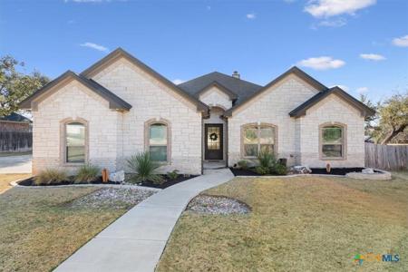 102 Rancho Del Lago Lane