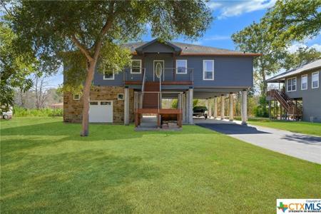 128 Lakeside Drive