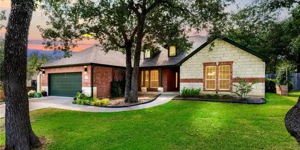2507 Amber Forest Trail