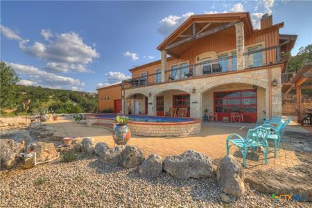2611 Westview Drive