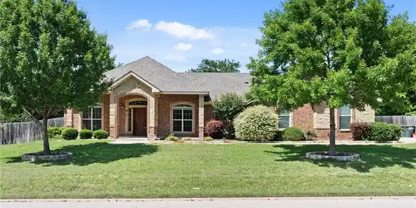 950 Ridgeoak Drive