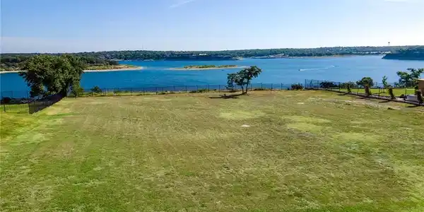 543 Kings Cove